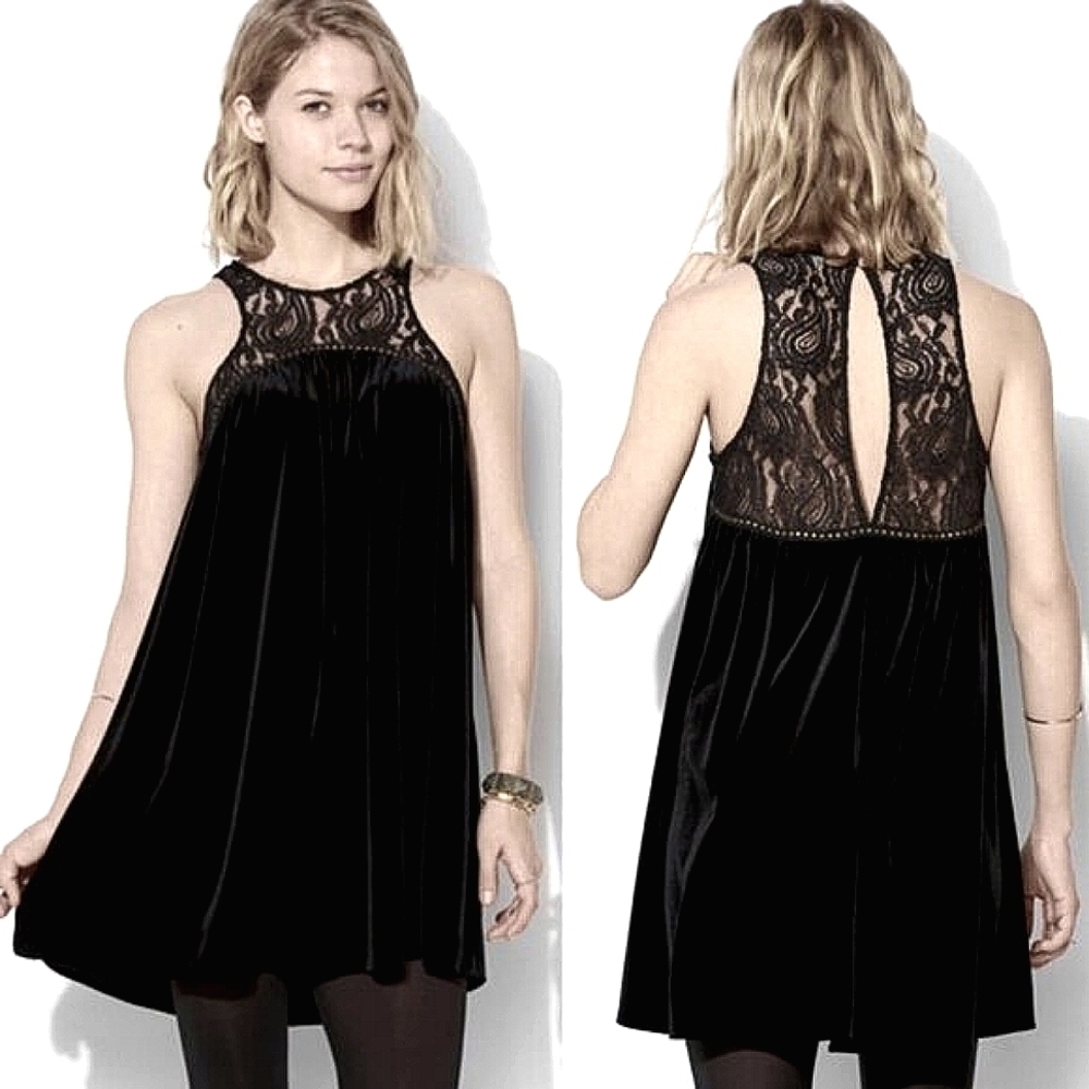 Urban Outfitter's Dress Trapeze Black Velvet Lace Witchy Sihouette Dark …